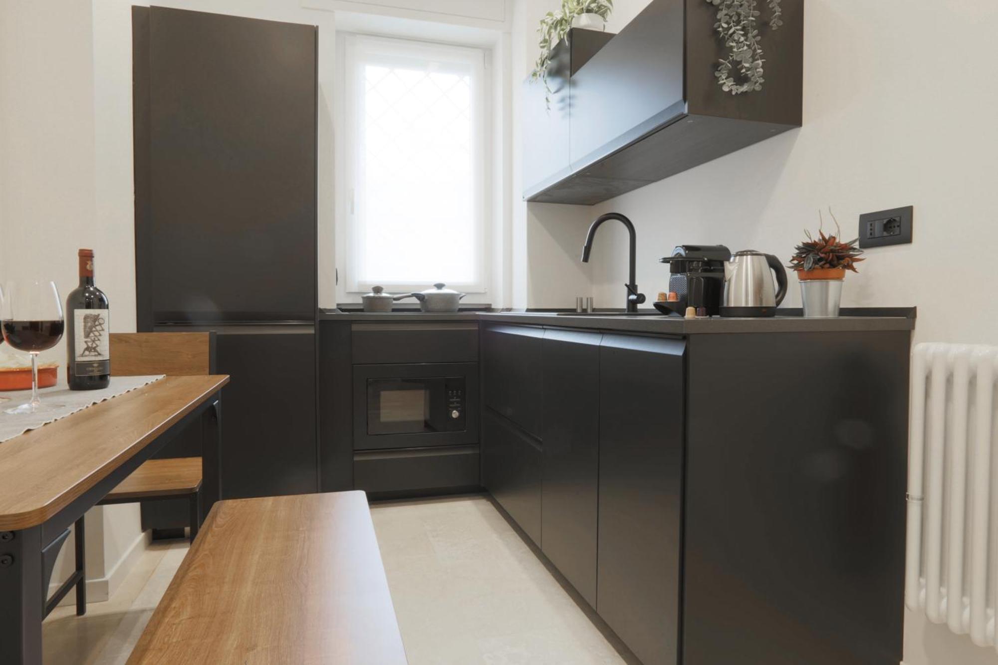 New Modern Flat 10 Minutes Walk From Central Station Милан Экстерьер фото